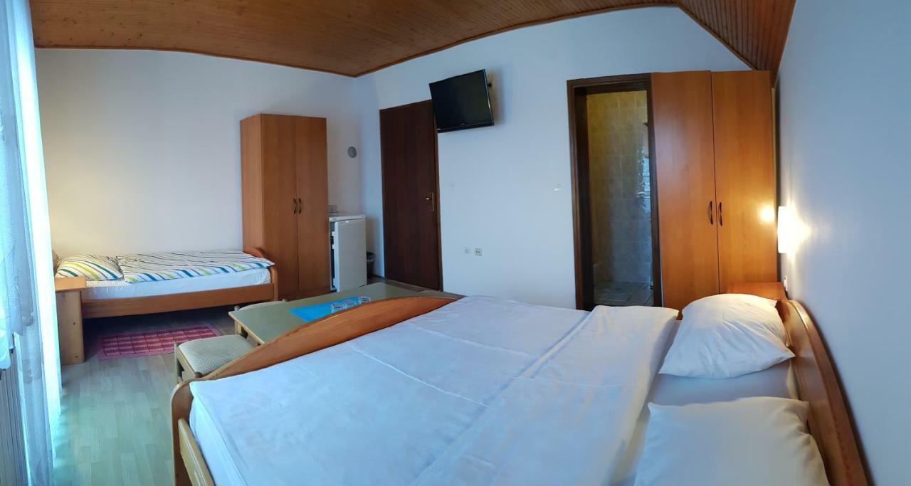 House Anamarija Hotel Seliste Dreznicko Ngoại thất bức ảnh